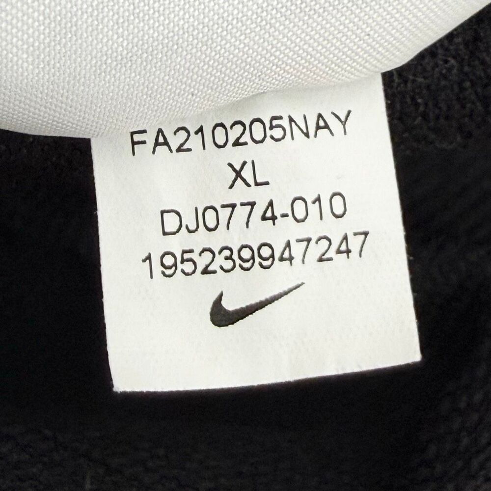 Nike Training Boxy Fit Crewneck Cropped Slouchy Chenille Logo Swoosh Sweat Shirt - Picture 9 of 9